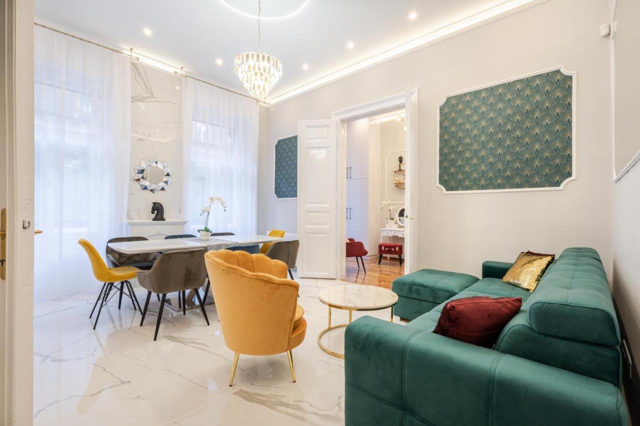 Premium Art Deco Apartment At Broadway // 4Bdr & 3Br Budapest Exterior foto